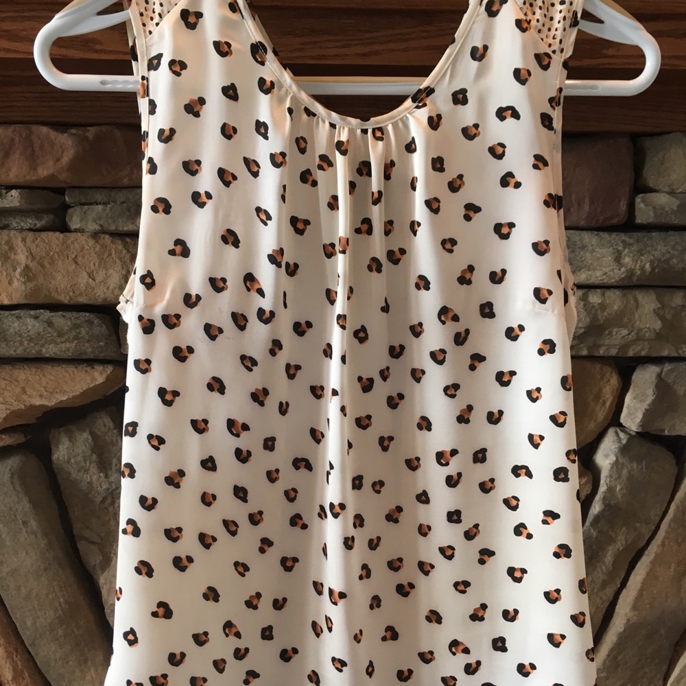 Leopard print sleeveless blouse 🏝3/$15🏝
